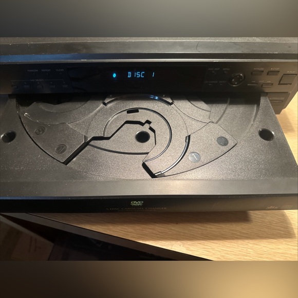 Toshiba SD-2715c 5 Disc Carousel Changer CD And DVD Tested Working Great - Picture 8 of 8